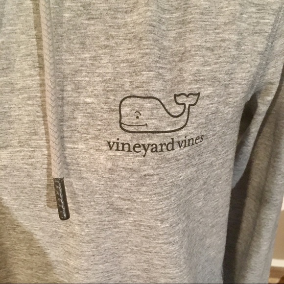 Vineyard Vines Whale Performance Hoodie - Picture 6 of 6